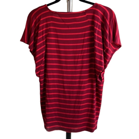 ✨Tommy Hilfiger✨ Red Stripe Shirt Size S - Picture 2 of 4